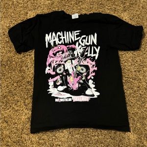 Machine Gun Kelly Mainstream Sellout Tour T-Shirt - L
